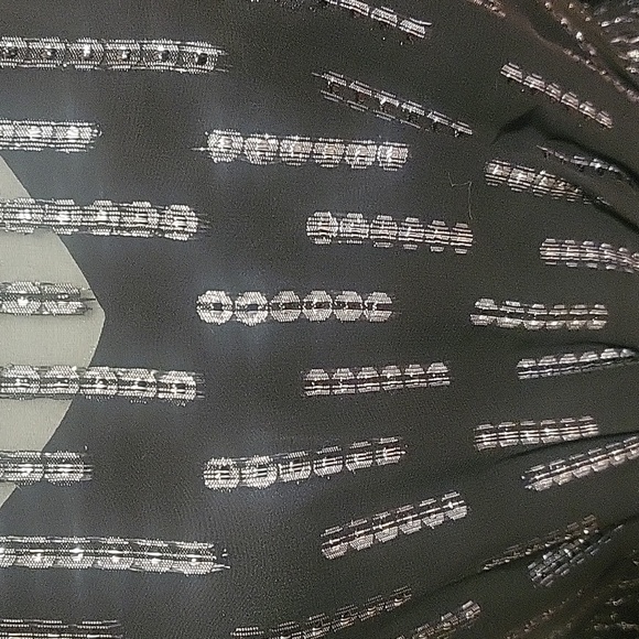 Express Black with Silver Thread Smocked Waist Full Sleeve Blouse - Size XS - Picture 6 of 12